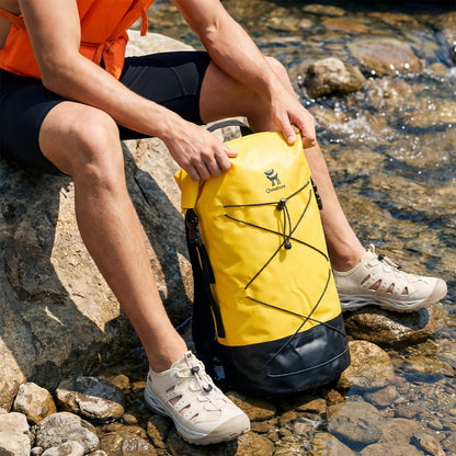 Qunature 防水バックパック 20L ロールトップ式 シームレス縫製