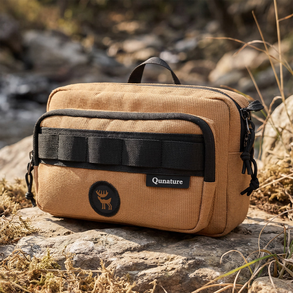 Qunature ショルダーバッグ 2WAY 約2.5L 撥水 耐裂 ダブルファスナー サブバッグ