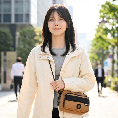 Qunature ショルダーバッグ 2WAY 約2.5L 撥水 耐裂 ダブルファスナー サブバッグ